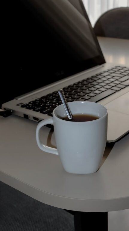 Tips for Creating a Beautiful and Functional Home Workspace